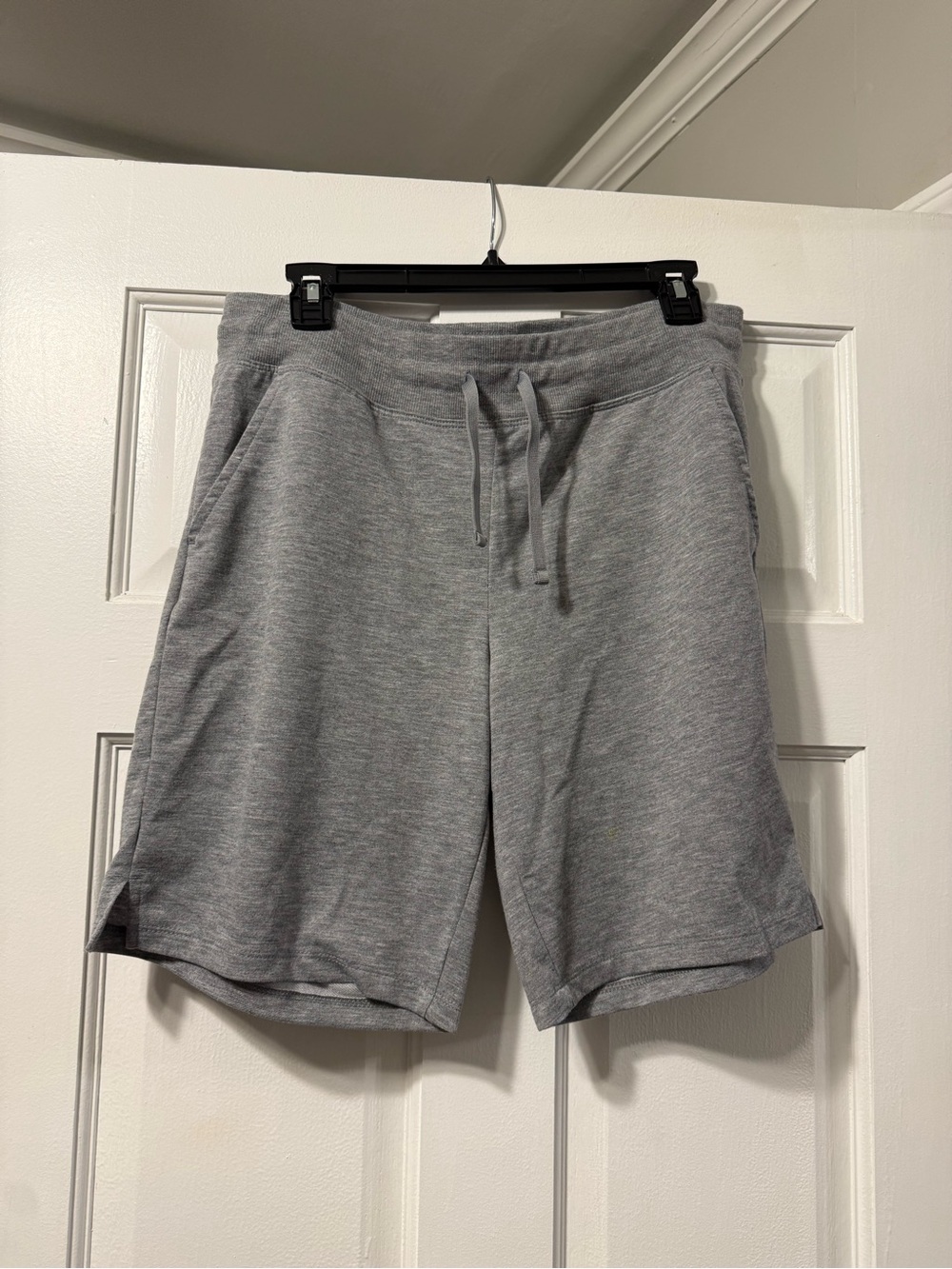 Athletic Works Gray Women’s Drawstring Athletic Shorts. Size medium